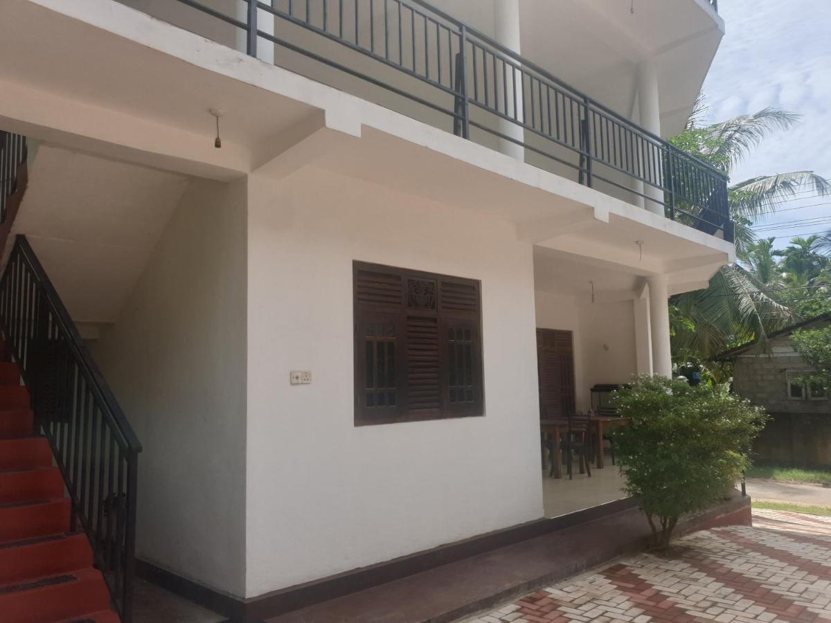 Resident Villa Unawatuna Exterior foto