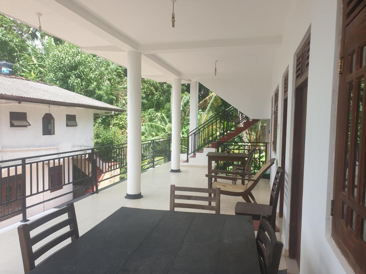 Resident Villa Unawatuna Exterior foto