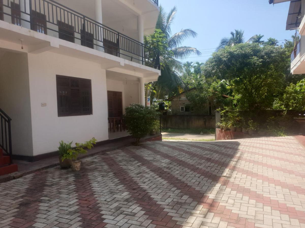 Resident Villa Unawatuna Exterior foto